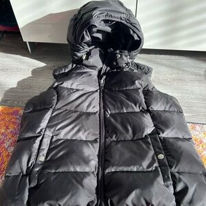 Eddie Bauer Black Puffer Vest 650 Fill